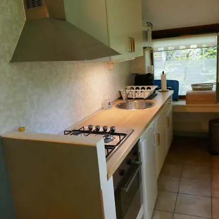 Casa Del Bosque - *